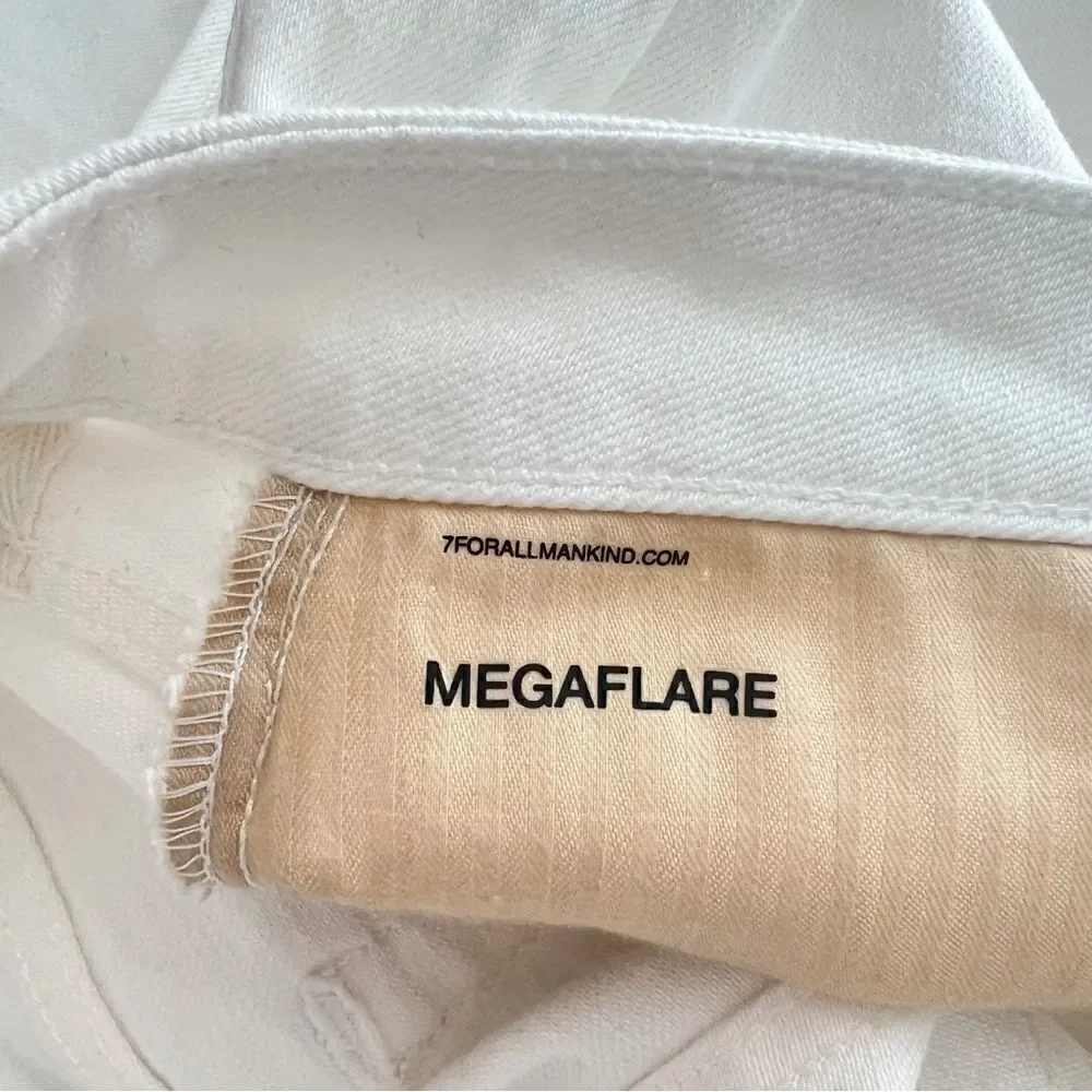 NWT 7 For All Mankind Mega Flare Jeans in Clean White Sz 30